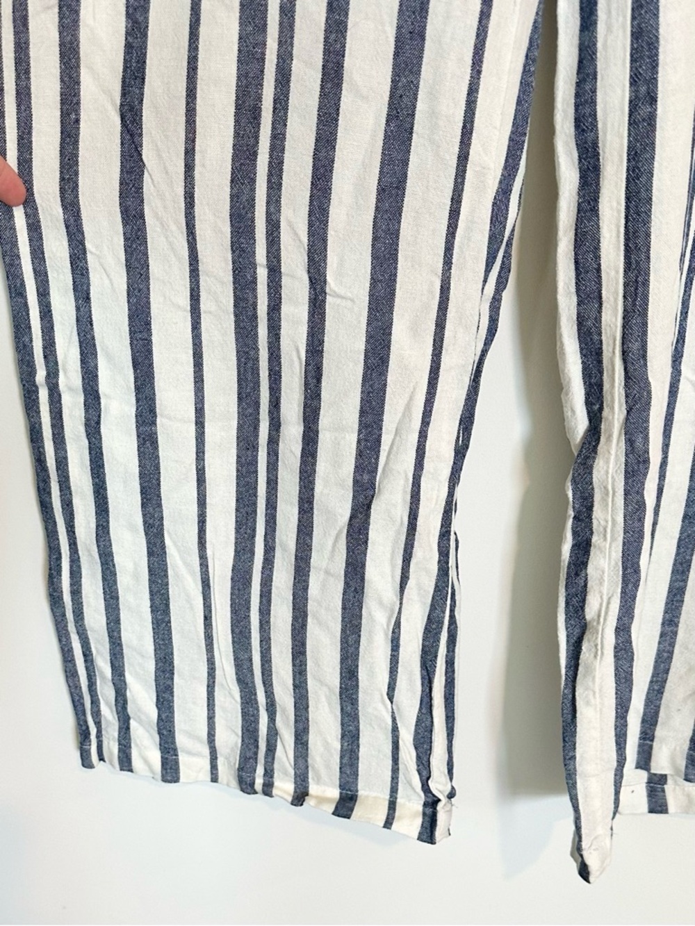 NWT Just Living Blue and White Vertical-Stripe Wide-Leg Linen Blend Pants - Med - Picture 8 of 10